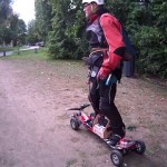 Premium Longboards – Electric Skateboards – FiiK Street Surfer vs. Hacker | Berlin Session